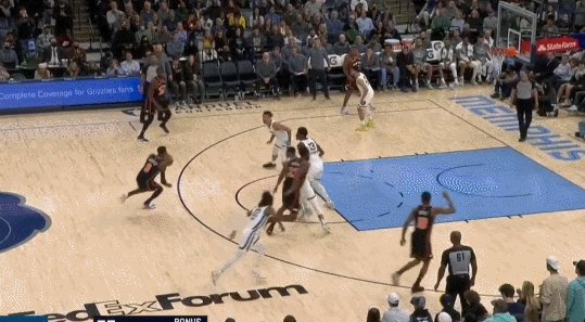 1662025310415046689.gif 3.gif